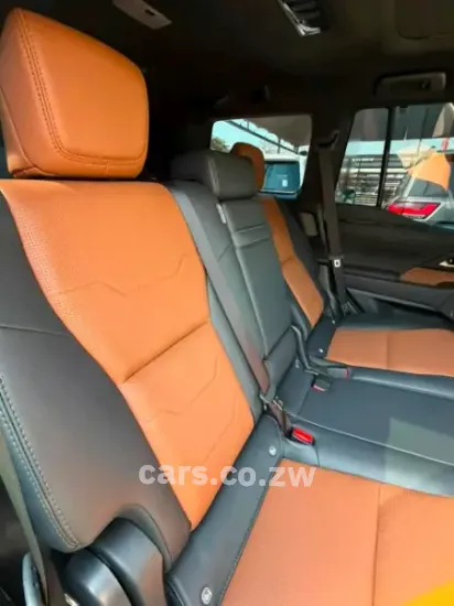 Picture of Lexus GX550 2025