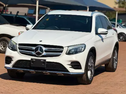 Picture of Mercedes Benz GLC 2017