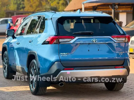 Picture of Toyota Rav4 2023