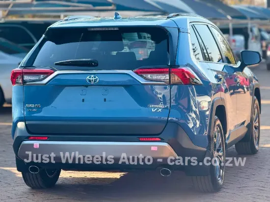 Picture of Toyota Rav4 2023