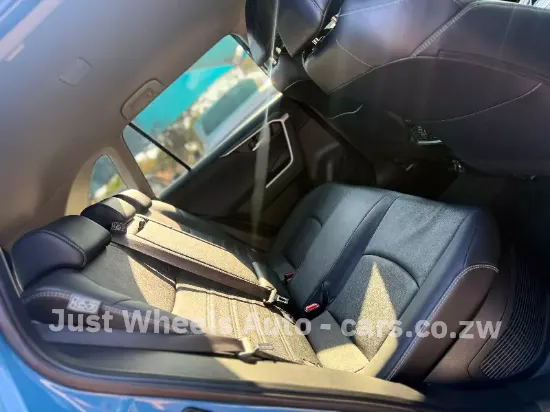 Picture of Toyota Rav4 2023