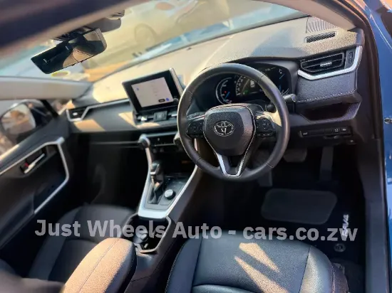 Picture of Toyota Rav4 2023