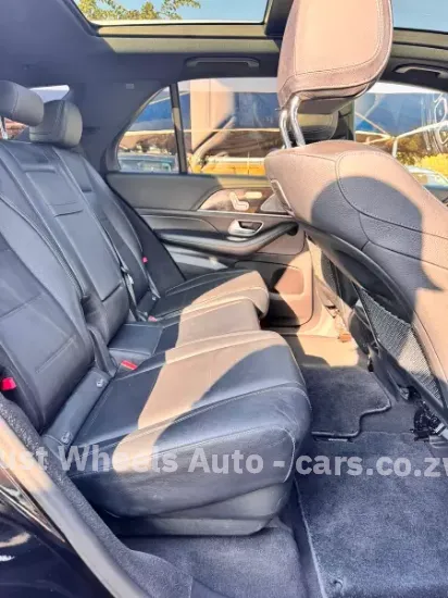 Picture of Mercedes Benz GLE 2020