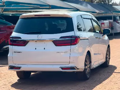 Picture of Honda Odyssey 2022