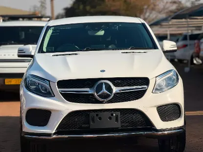Picture of Mercedes Benz GLE 2017