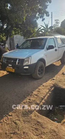 Picture of Isuzu KB250 2009