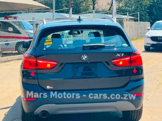Picture of BMW X1 2018