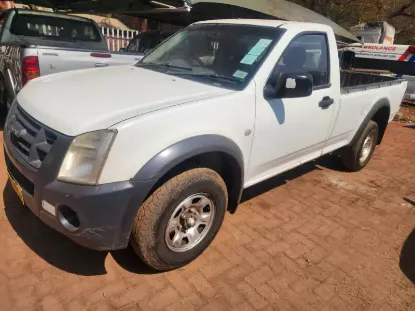 Picture of Isuzu KB250 2009