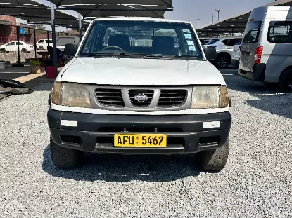Picture of Nissan Hardbody 202