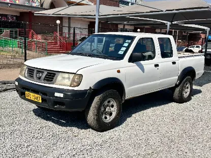 Picture of Nissan Hardbody 202