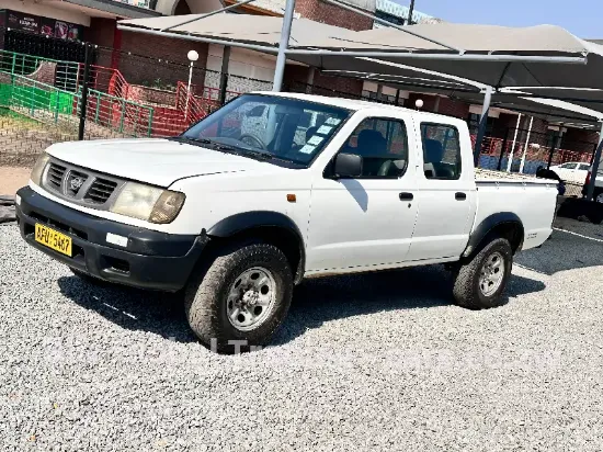 Picture of Nissan Hardbody 202