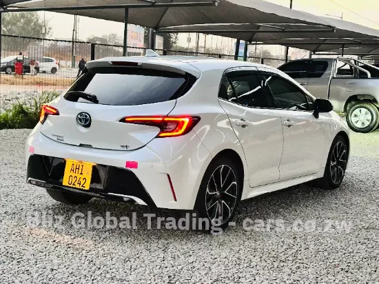 Picture of Toyota Corolla 2025