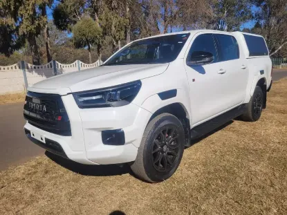 Picture of Toyota Hilux 2022
