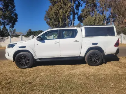 Picture of Toyota Hilux 2022