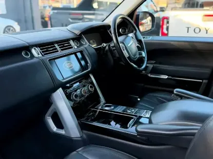Picture of Range rover Vogue 2015