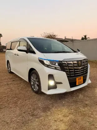 Picture of Toyota Alphard 2017