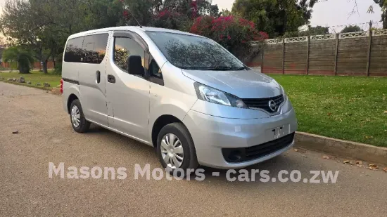 Picture of Nissan NV200 2017