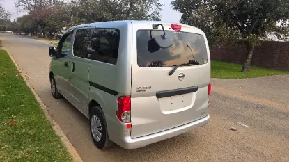 Picture of Nissan NV200 2017