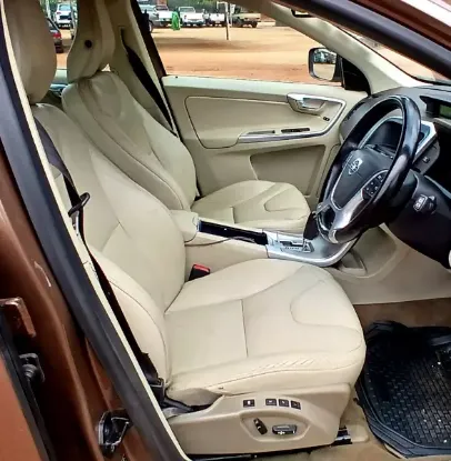 Picture of Volvo XC60 2010