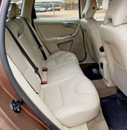 Picture of Volvo XC60 2010