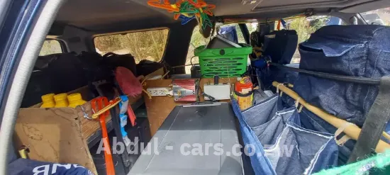 Picture of Toyota Hilux 1994