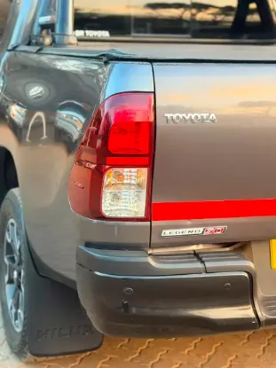 Picture of Toyota Hilux 2020