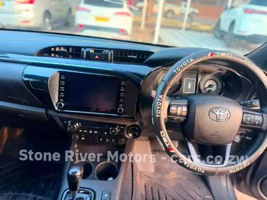 Picture of Toyota Hilux 2020