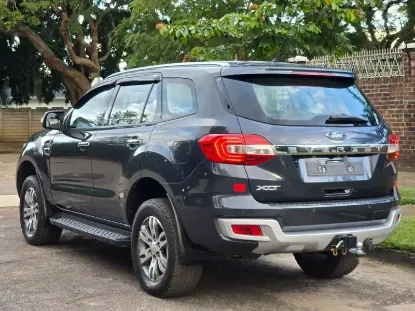 Picture of Ford Everest 2017