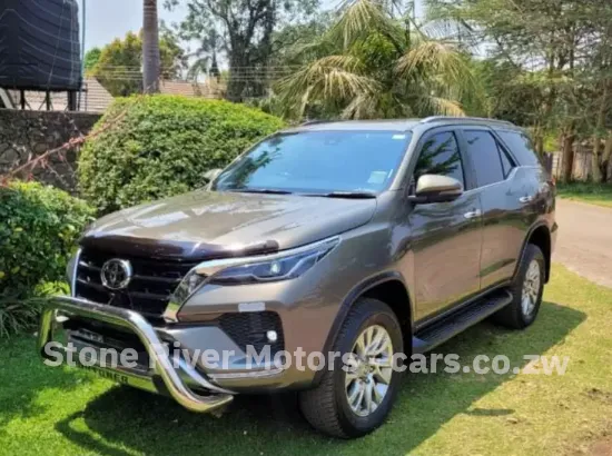 Picture of Toyota Fortuner 2022