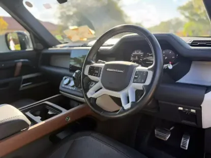 Picture of Land Rover Defender 2023