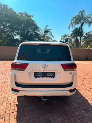 Picture of Toyota Land Cruiser 2023