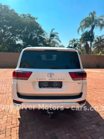 Picture of Toyota Land Cruiser 2023