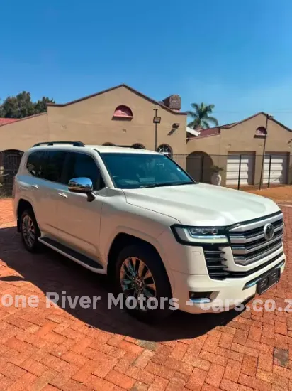 Picture of Toyota Land Cruiser 2023