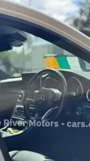 Picture of Mercedes Benz C-Class 2019