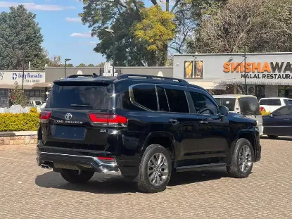 Picture of Toyota Land Cruiser 2024
