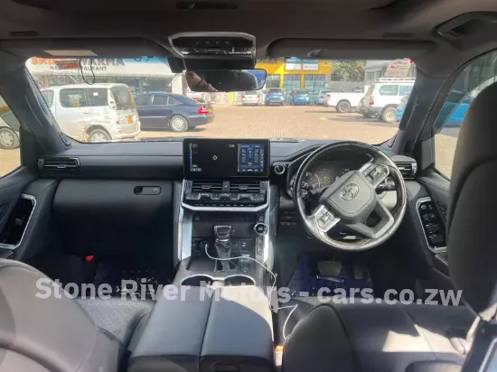 Picture of Toyota Land Cruiser 2024