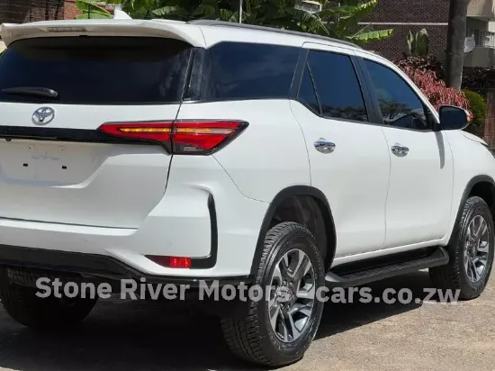 Picture of Toyota Fortuner 2025