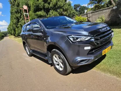 Picture of Isuzu Mu-X 2024