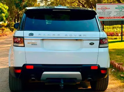 Picture of Land Rover Range Rover 2016