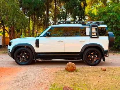 Picture of Land Rover Defender 2023