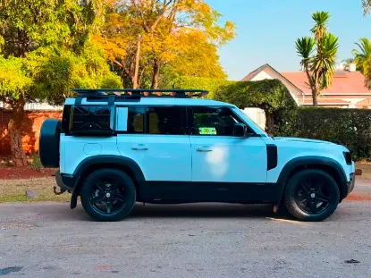 Picture of Land Rover Defender 2023