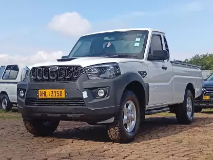 Picture of Mahindra S4 SC 2024