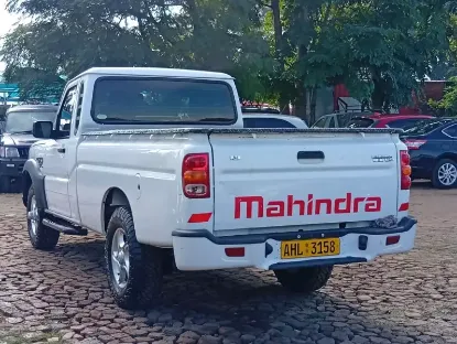 Picture of Mahindra S4 SC 2024