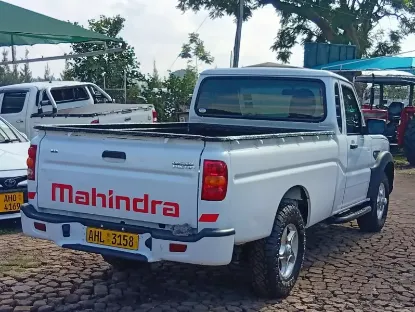 Picture of Mahindra S4 SC 2024