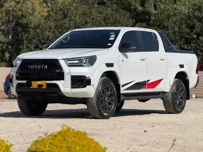 Picture of Toyota Hilux 2024