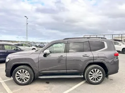 Picture of Toyota Land Cruiser 2024