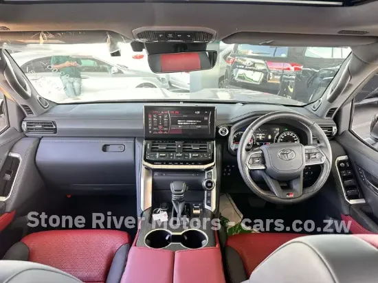 Picture of Toyota Land Cruiser 2024