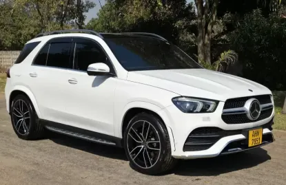 Picture of Mercedes Benz GL-Class 2021