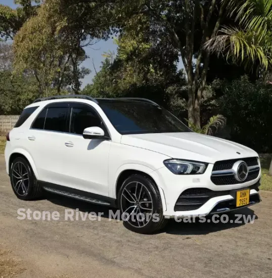 Picture of Mercedes Benz GL-Class 2021