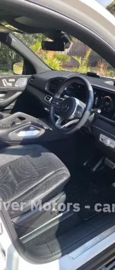 Picture of Mercedes Benz GL-Class 2021